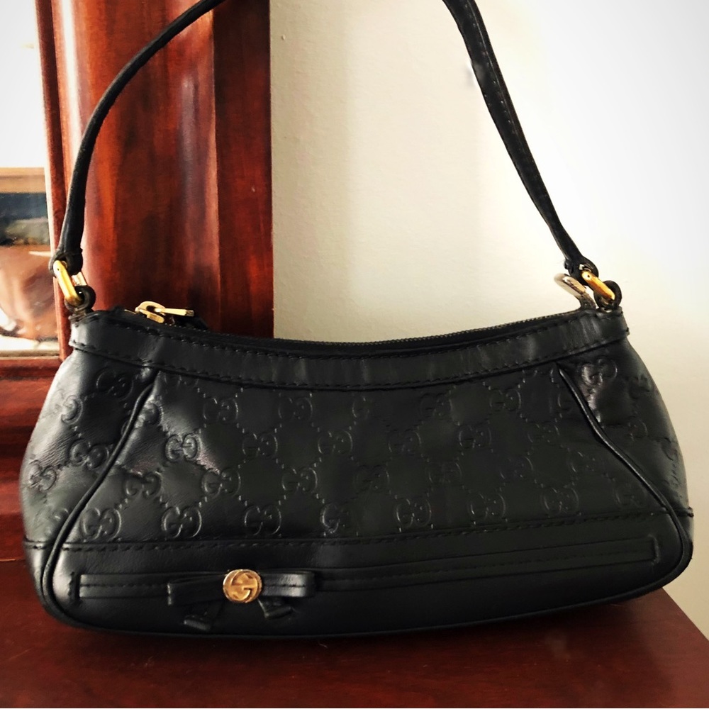 Gucci Black Leather Shoulder Bag (Reserved)